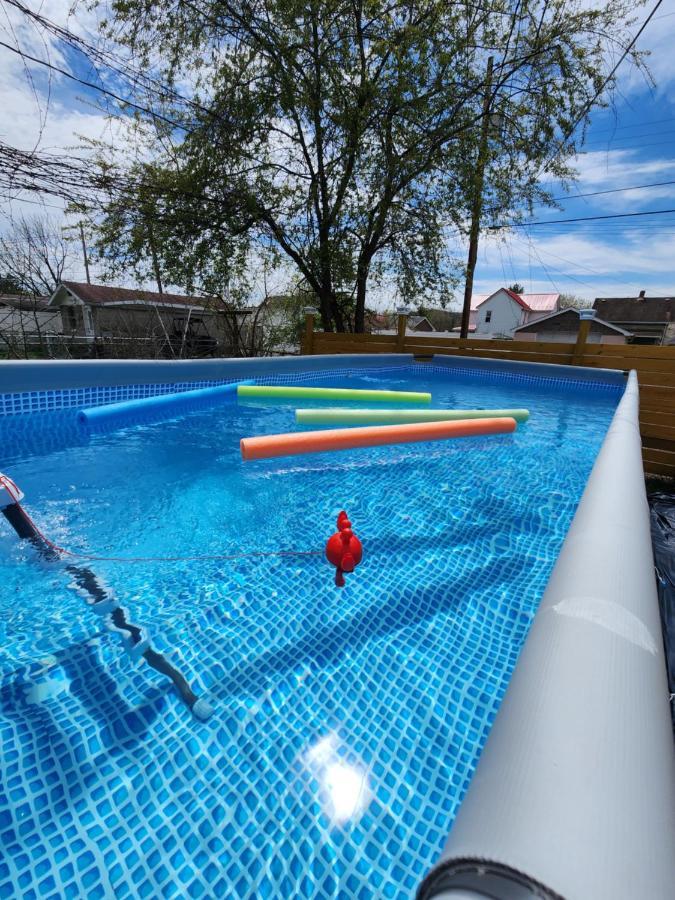 הוילה The Dacha. Cumberland Vacation מראה חיצוני תמונה